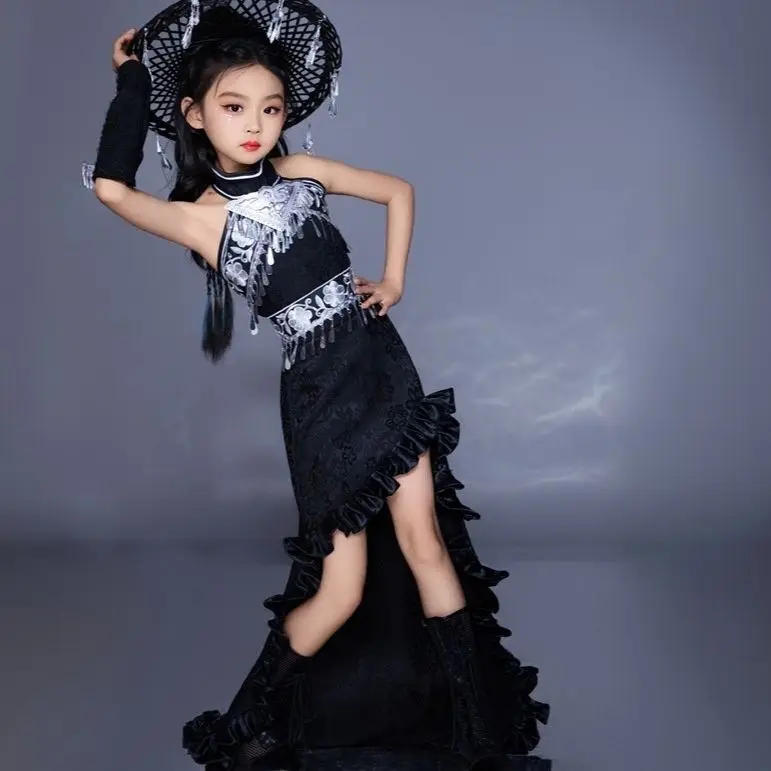Ethnic Fashion Runway - Children's Suit Trailing Skirt Chinese Ethnic