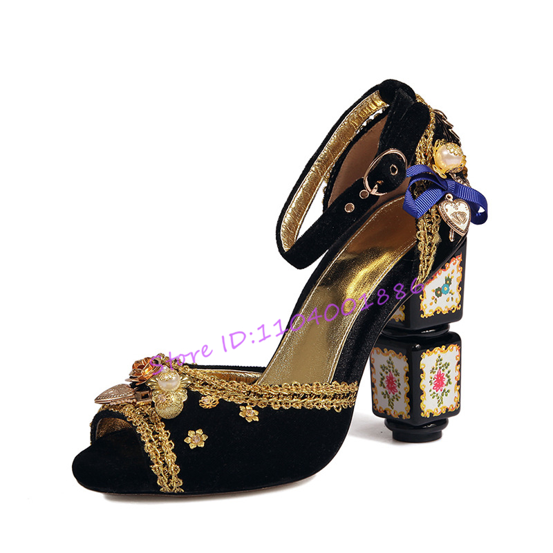 Ethnic Fashion Runway - Luxury Gold Embroidered Velvet Sandals for