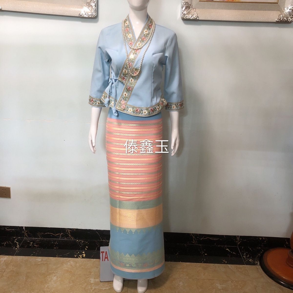2pcsThailand Long-gyi Skirt Da - Batik Sarong Wrap review and price
