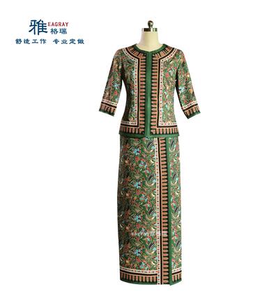 Singapore Airlines Flight Atte - Batik Sarong Wrap review and price