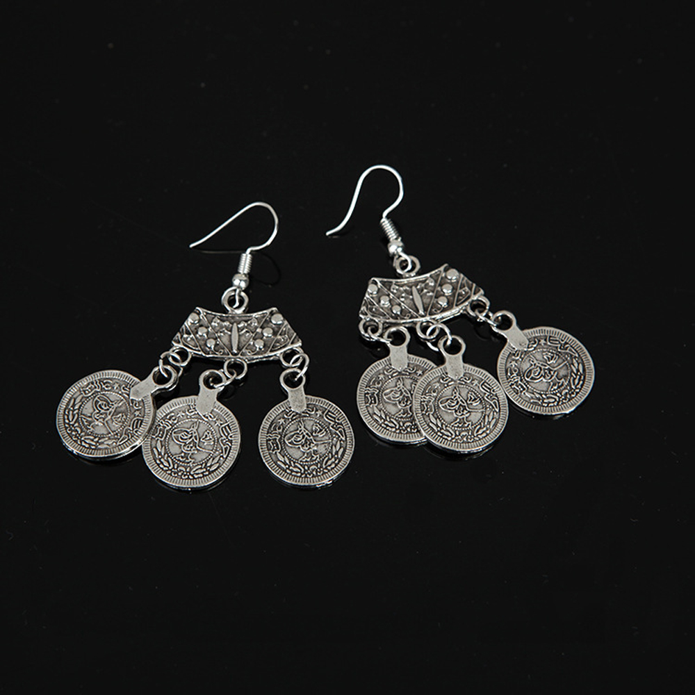 Vintage Silvery 3 Coins Pendan - Ethnic Fashion Pakistan review and price